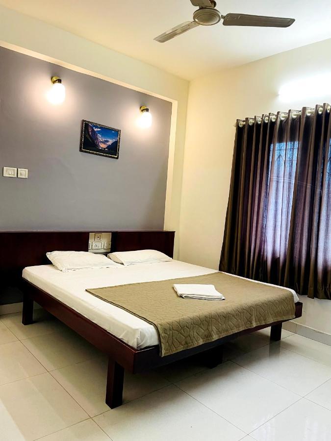 Orkuz Residency Apartment Kochi Luaran gambar