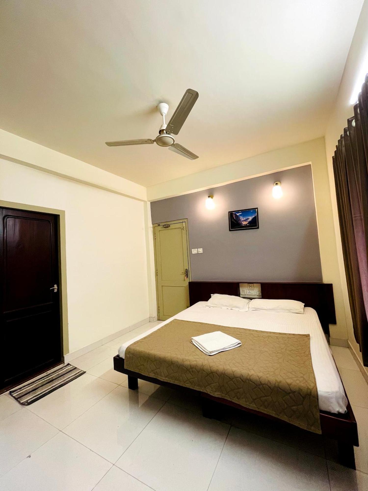 Orkuz Residency Apartment Kochi Luaran gambar